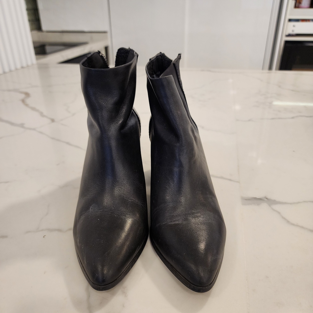 Elegant Black Women's Ankle Boots